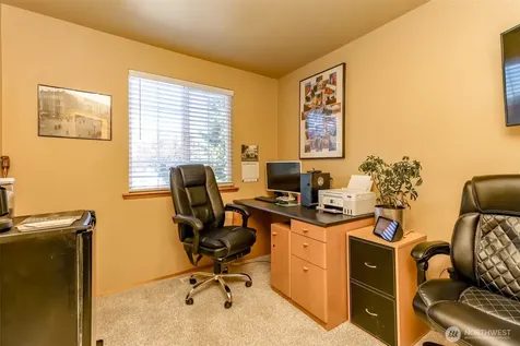 3817 52nd Avenue NE Tacoma WA 98422