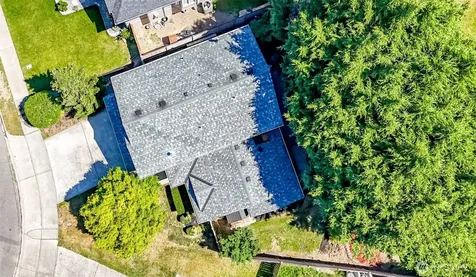 3817 52nd Avenue NE Tacoma WA 98422