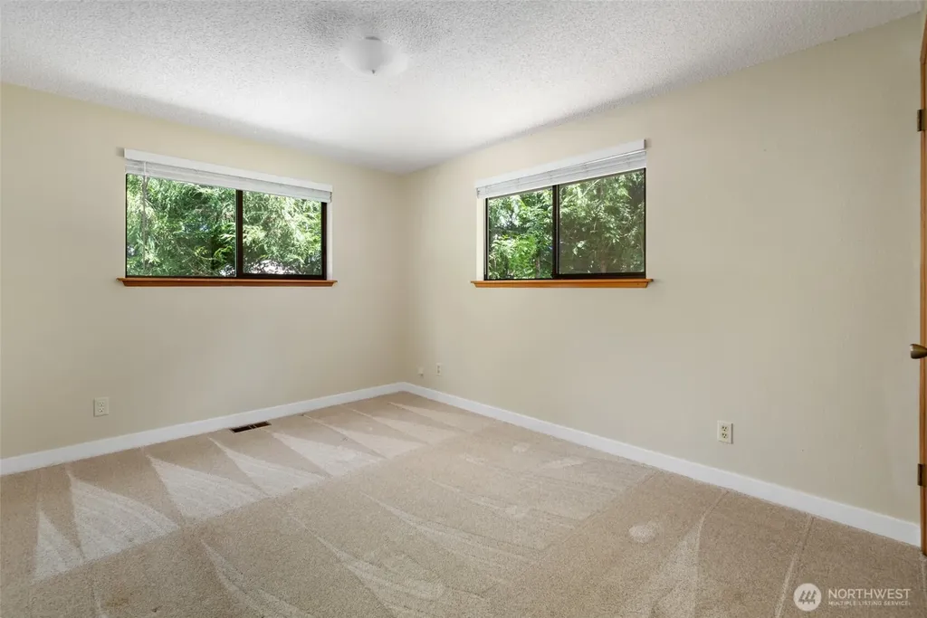 4554 N Siesta Place Oak Harbor WA 98277