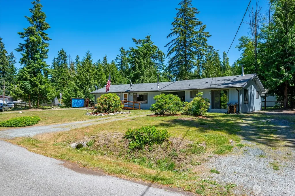 4554 N Siesta Place Oak Harbor WA 98277