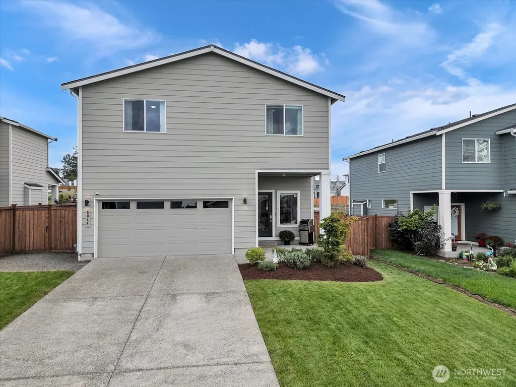 5044 87th Avenue NE Marysville WA 98270