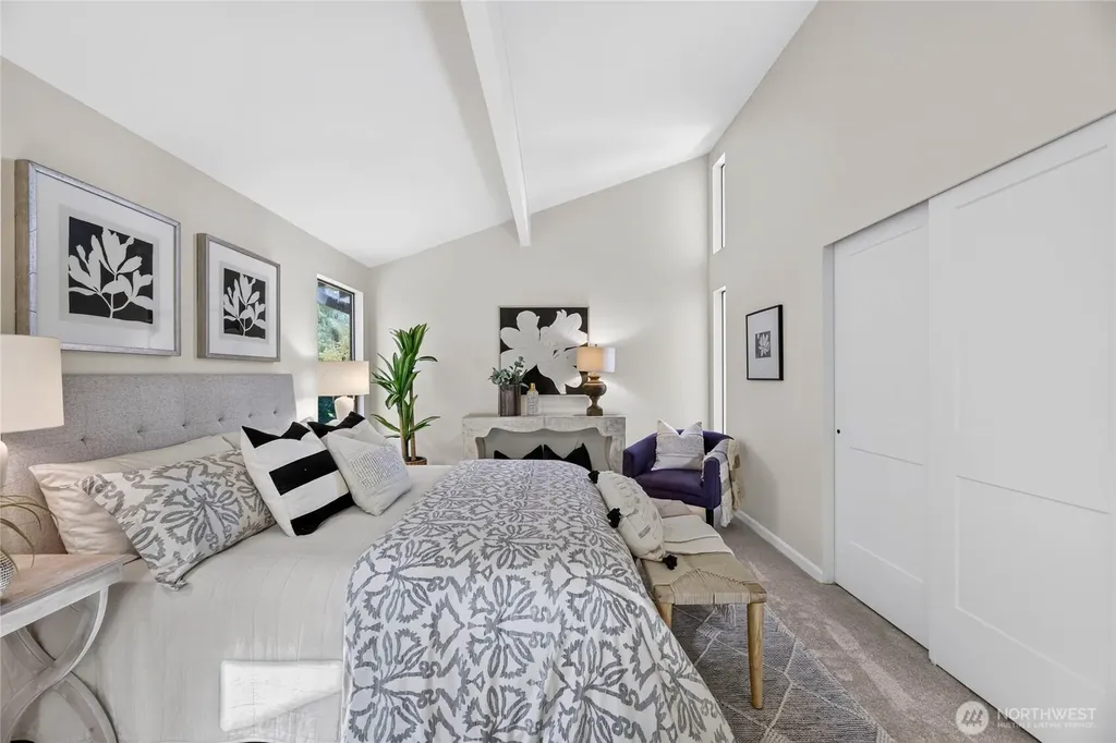 5927 135th Place SE Bellevue WA 98006