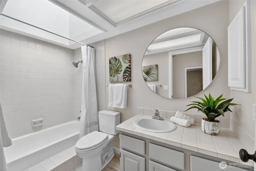 5927 135th Place SE Bellevue WA 98006