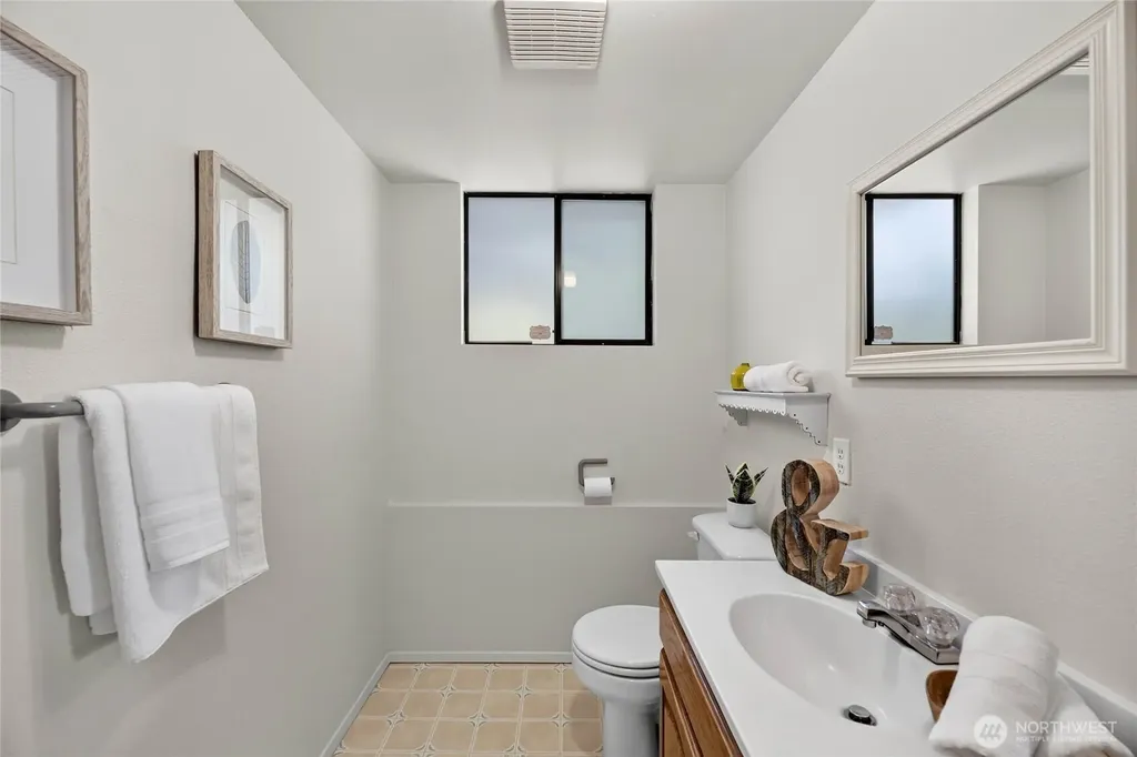 5927 135th Place SE Bellevue WA 98006