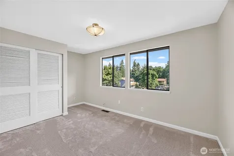 5927 135th Place SE Bellevue WA 98006