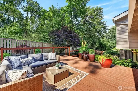 5927 135th Place SE Bellevue WA 98006