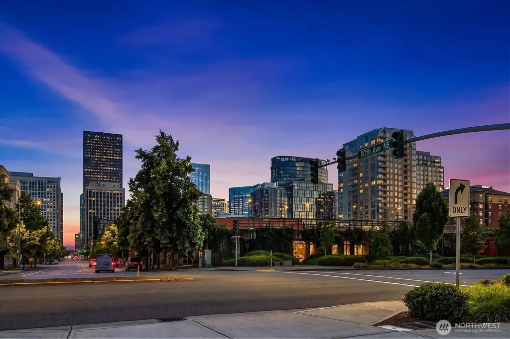 10856 NE 12th Street Bellevue WA 98004