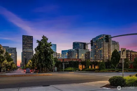 10856 NE 12th Street Bellevue WA 98004