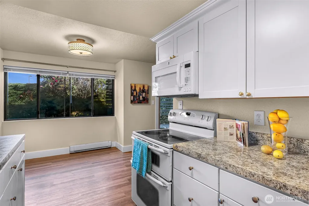 1362 Orleans Street Bellingham WA 98229