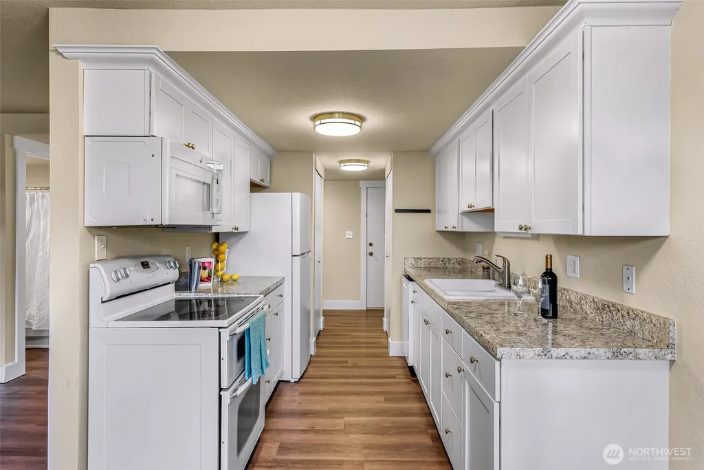 1362 Orleans Street Bellingham WA 98229