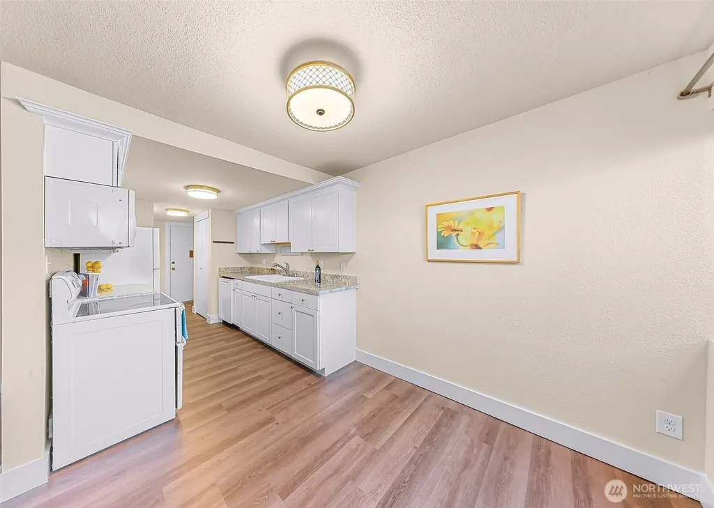 1362 Orleans Street Bellingham WA 98229