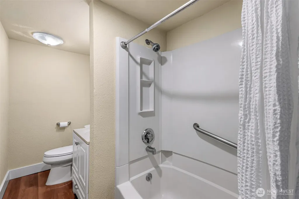 1362 Orleans Street Bellingham WA 98229