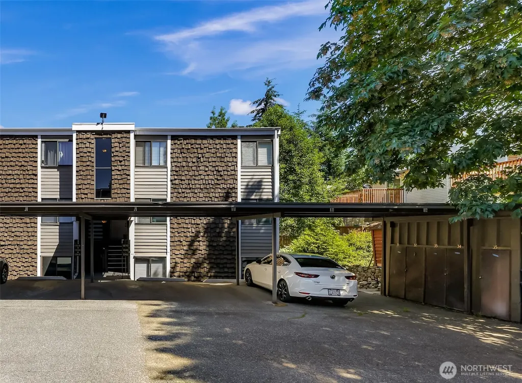 1362 Orleans Street Bellingham WA 98229