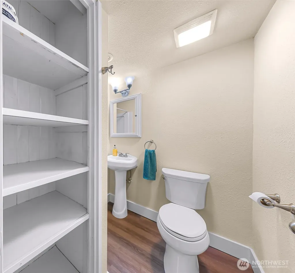 1362 Orleans Street Bellingham WA 98229