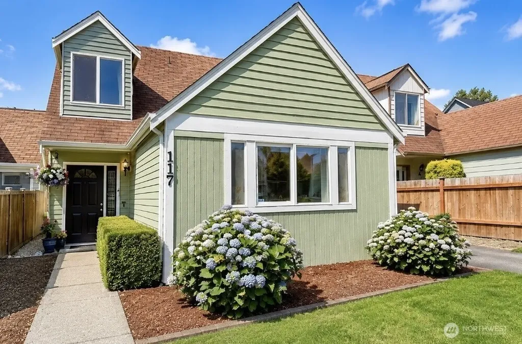 117 99th Street Court E Tacoma WA 98445
