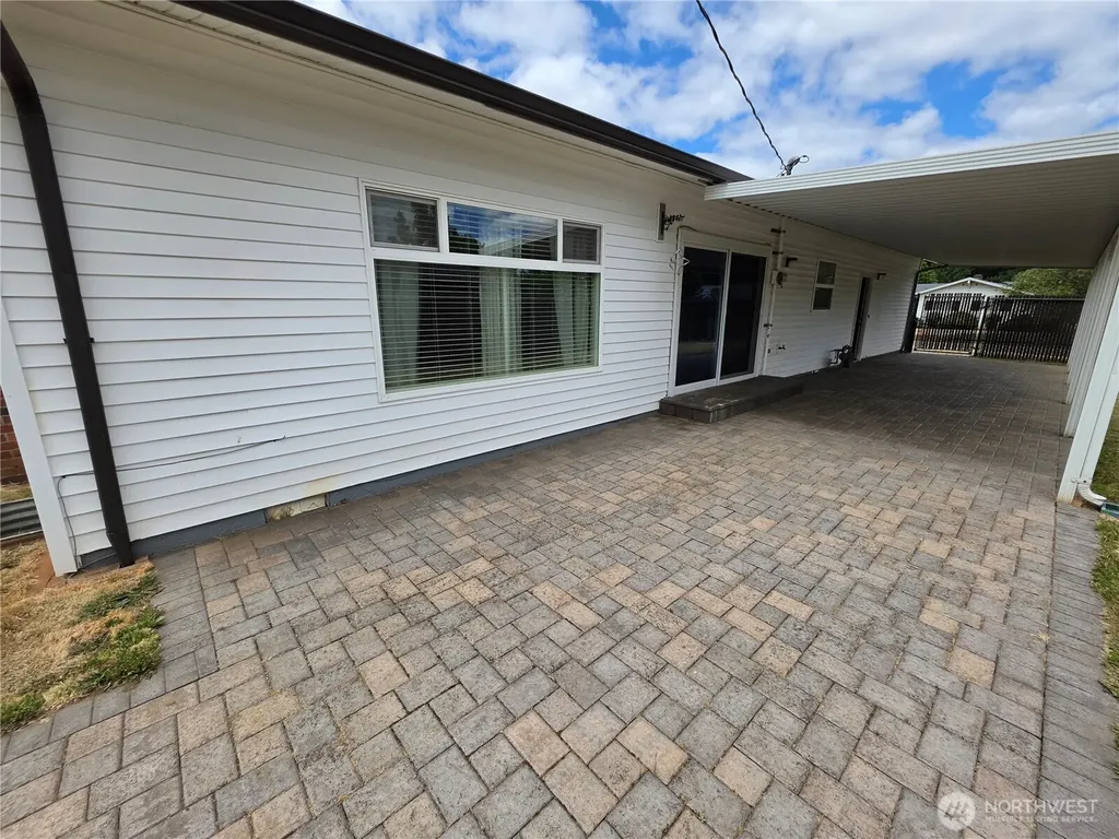 809 Flint Avenue Vancouver WA 98664