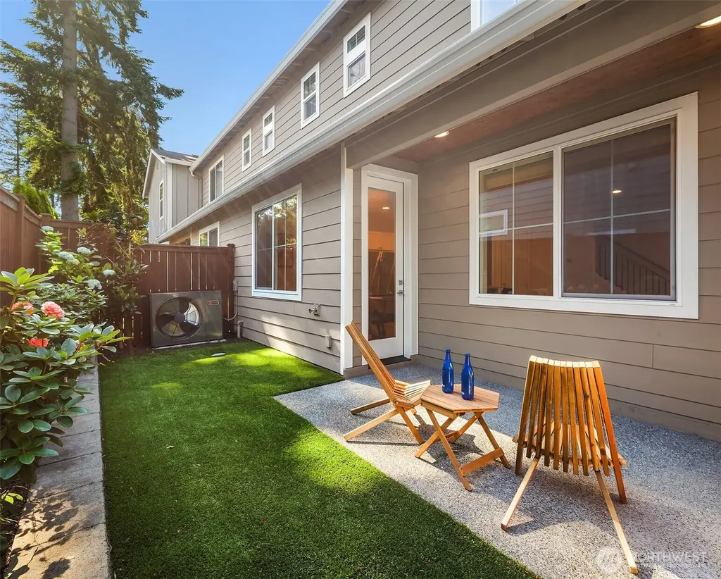 21224 82nd Place W Edmonds WA 98026