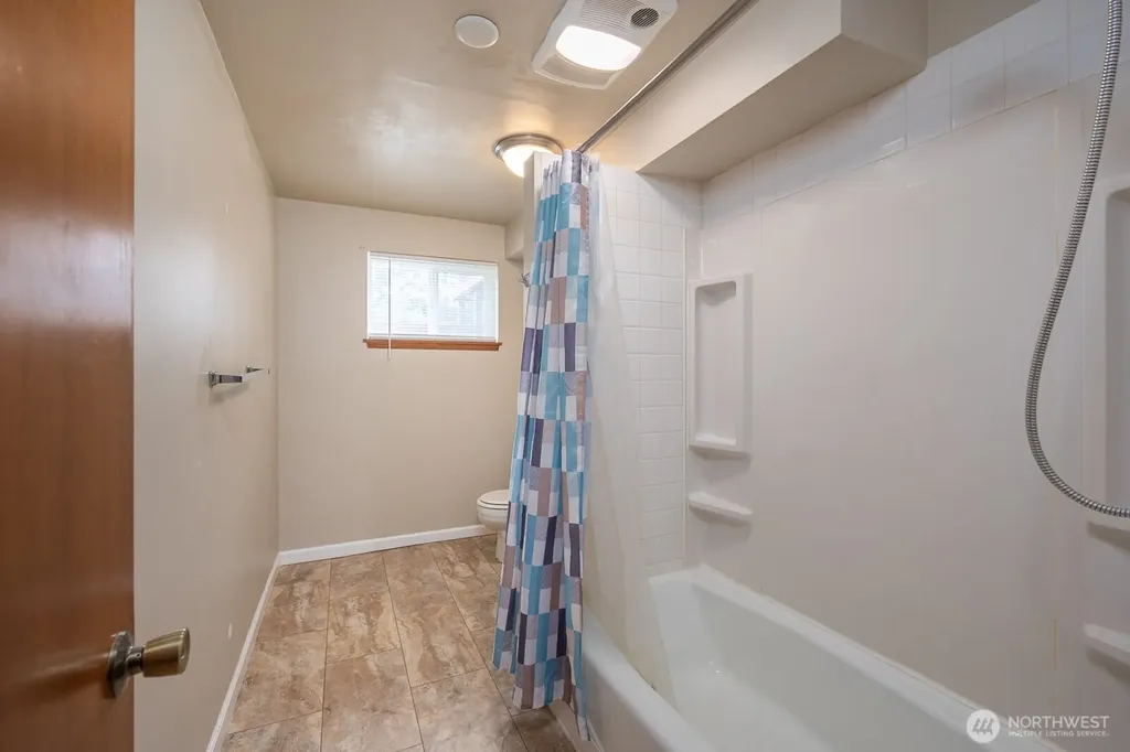 917 S Dahlia Drive Moses Lake WA 98837