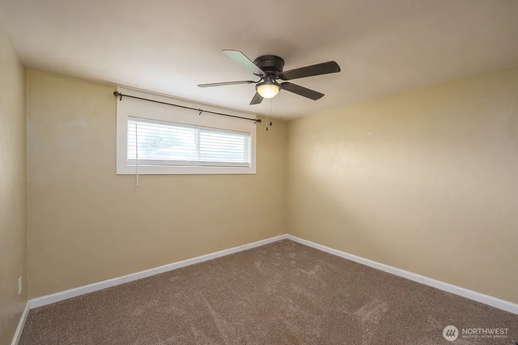 917 S Dahlia Drive Moses Lake WA 98837