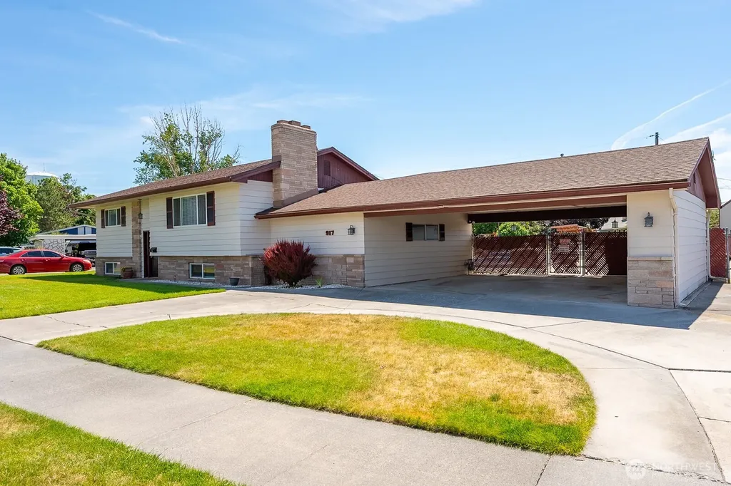 917 S Dahlia Drive Moses Lake WA 98837