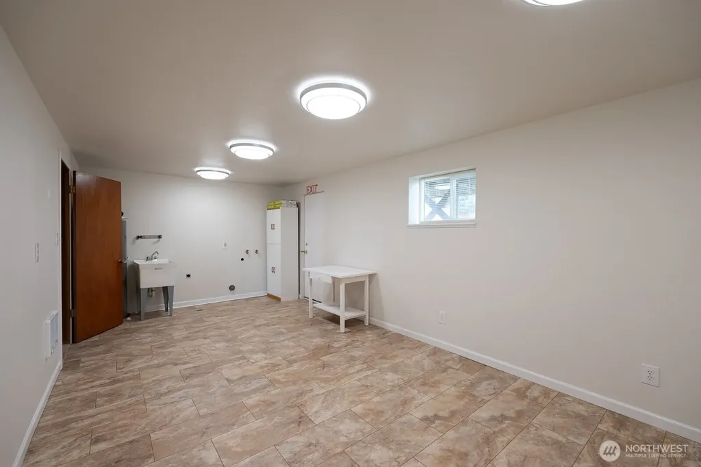 917 S Dahlia Drive Moses Lake WA 98837