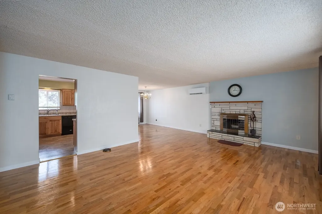 917 S Dahlia Drive Moses Lake WA 98837