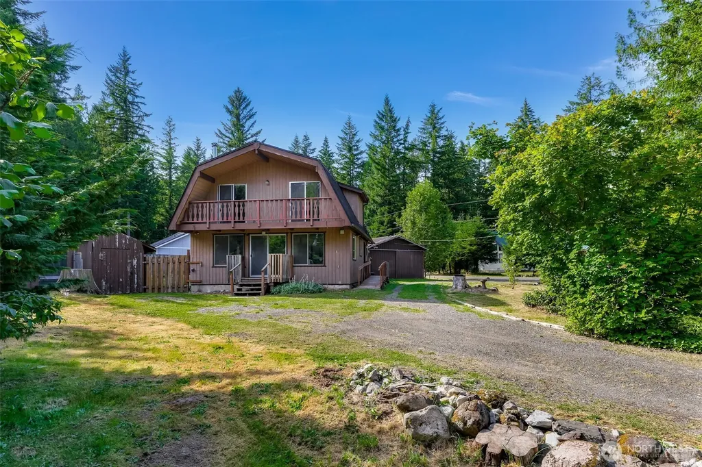 1131 Deep Valley Drive Maple Falls WA 98266