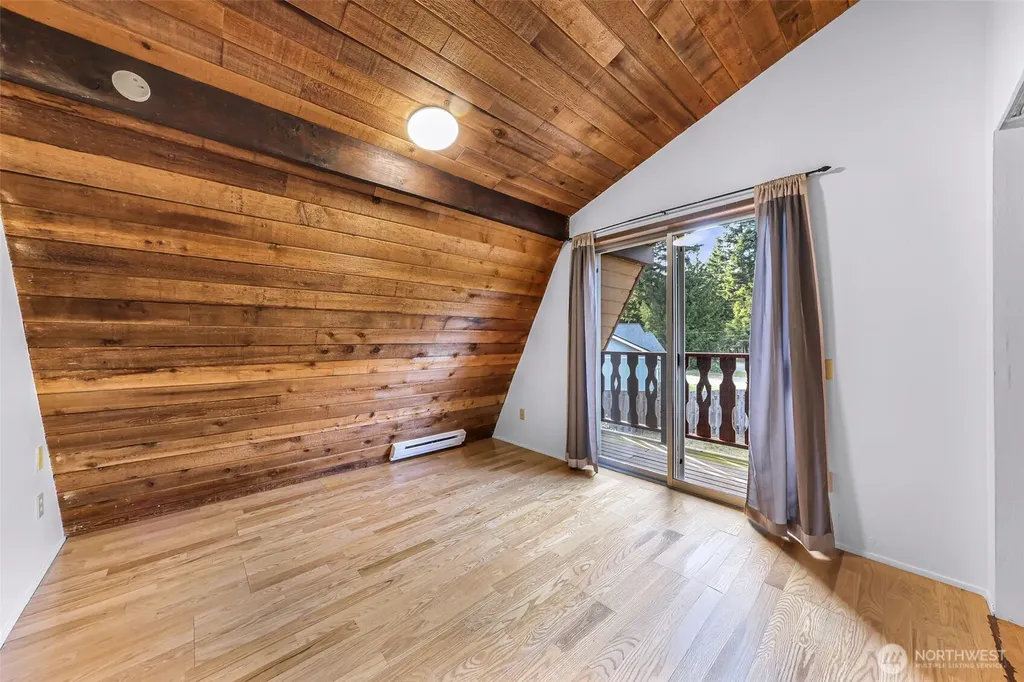1131 Deep Valley Drive Maple Falls WA 98266