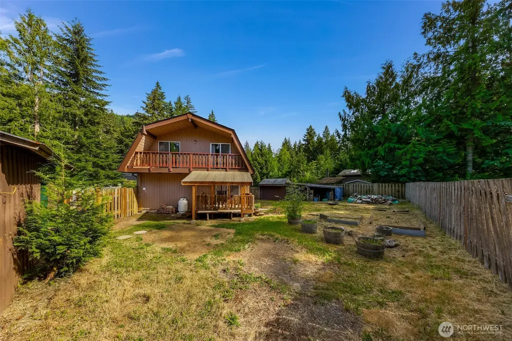 1131 Deep Valley Drive Maple Falls WA 98266