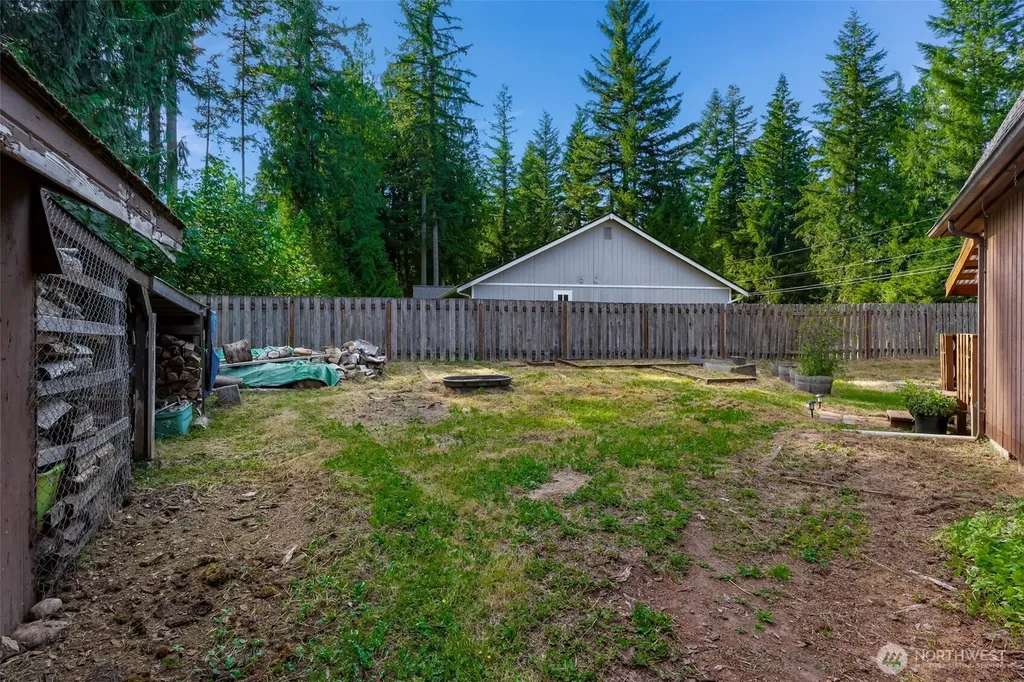 1131 Deep Valley Drive Maple Falls WA 98266