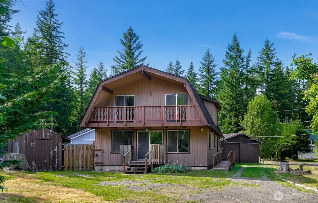 1131 Deep Valley Drive Maple Falls WA 98266
