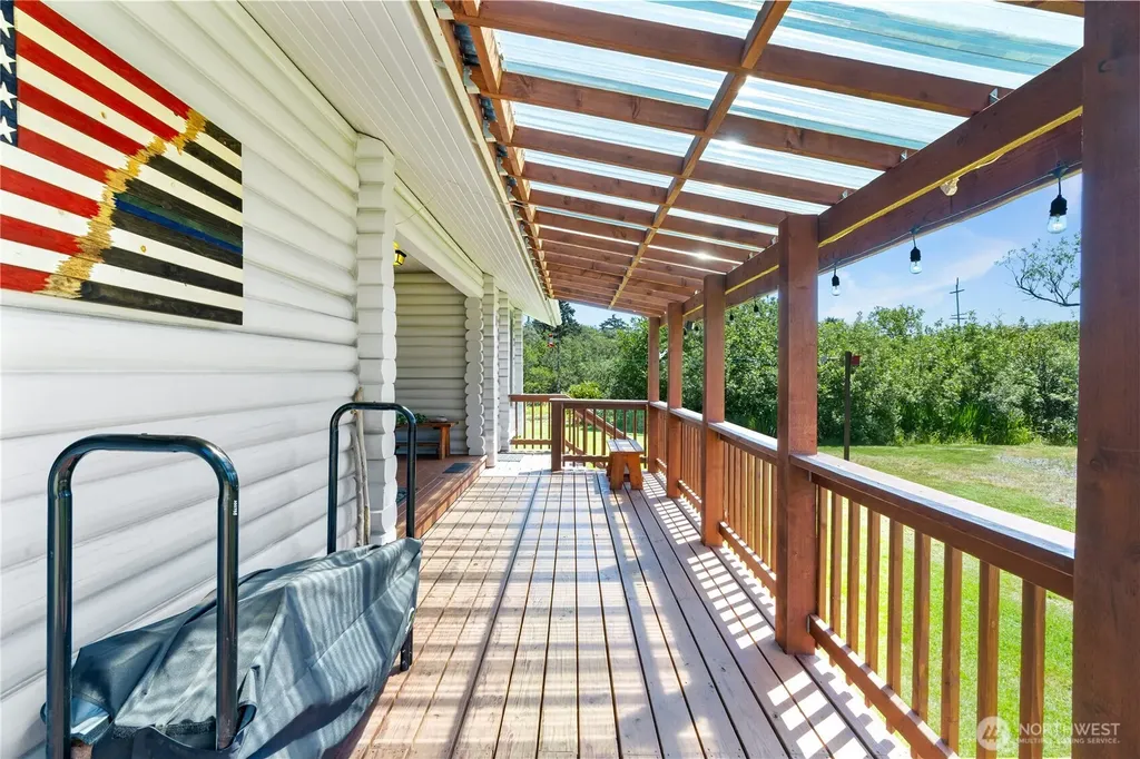 1568 Kim Lee Drive Grayland WA 98547