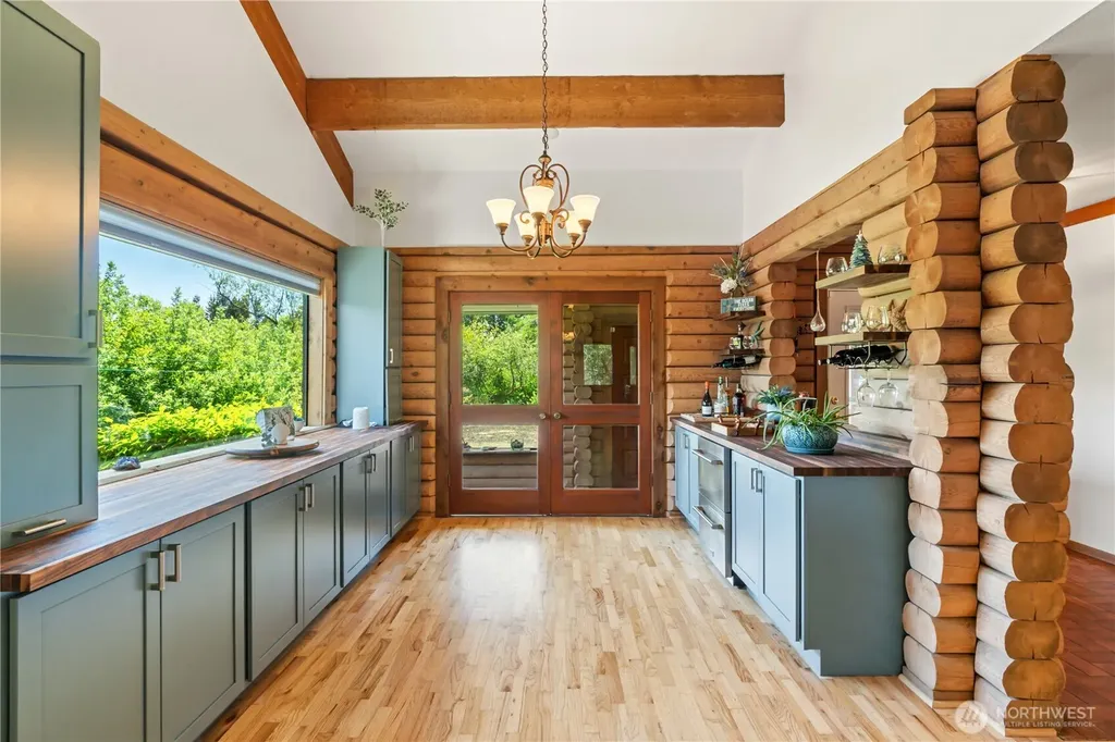 1568 Kim Lee Drive Grayland WA 98547