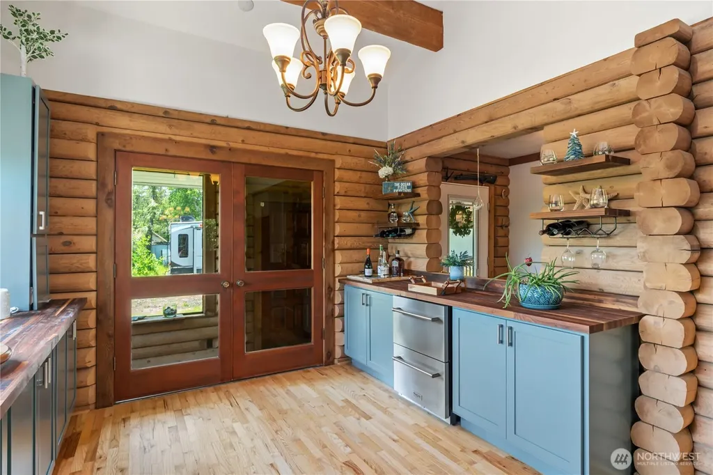 1568 Kim Lee Drive Grayland WA 98547