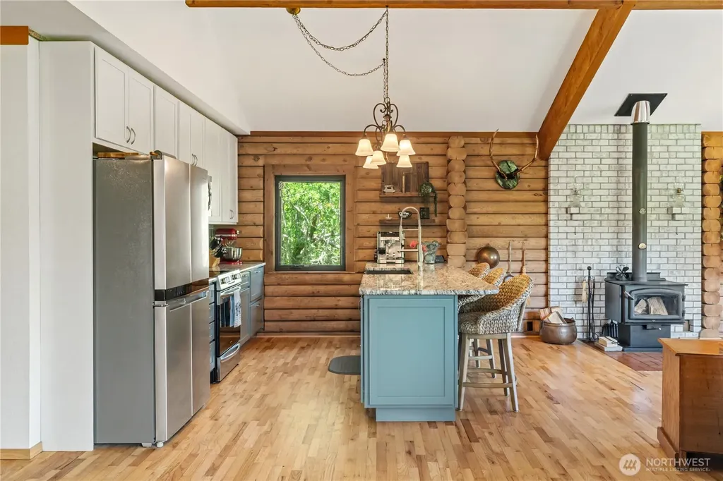 1568 Kim Lee Drive Grayland WA 98547