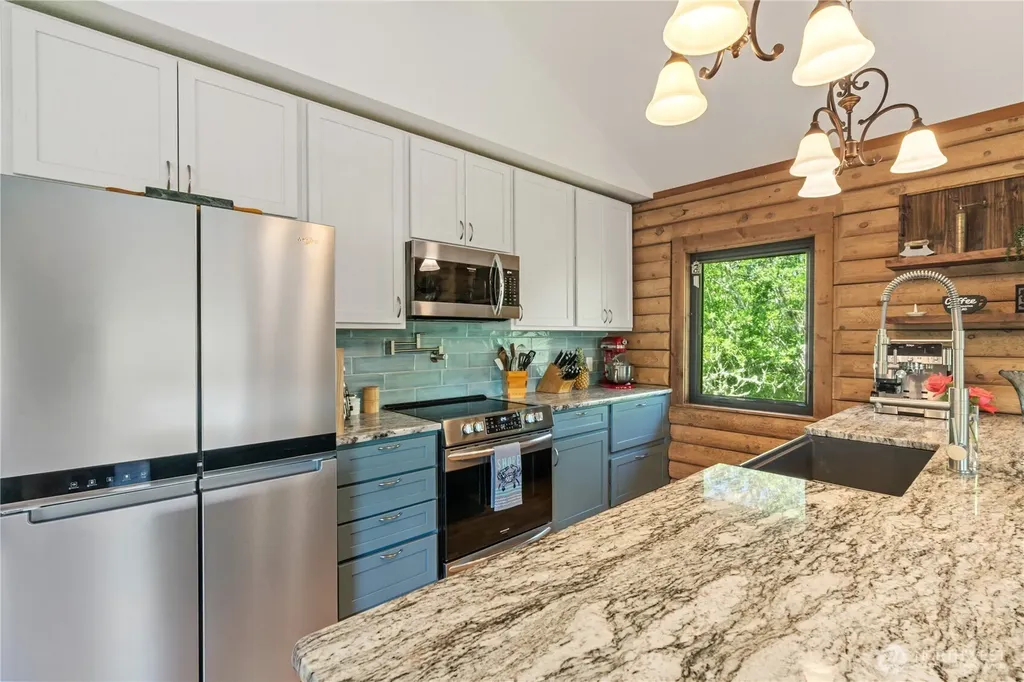 1568 Kim Lee Drive Grayland WA 98547