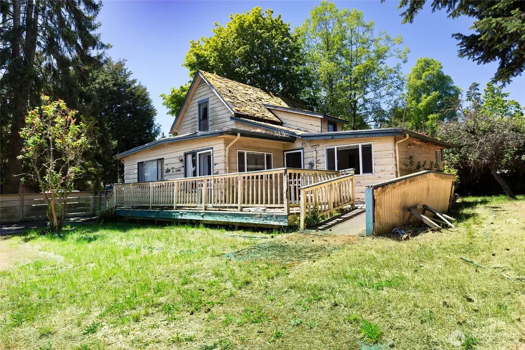 820 Guard Street Friday Harbor WA 98250