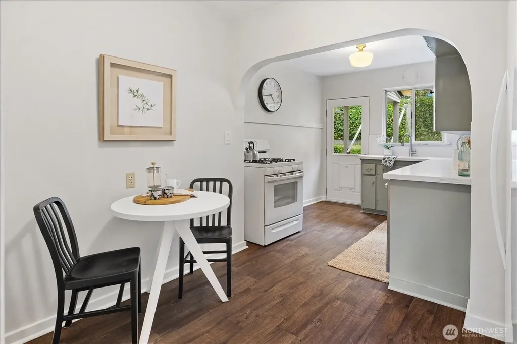 15 Fulton Street Seattle WA 98109