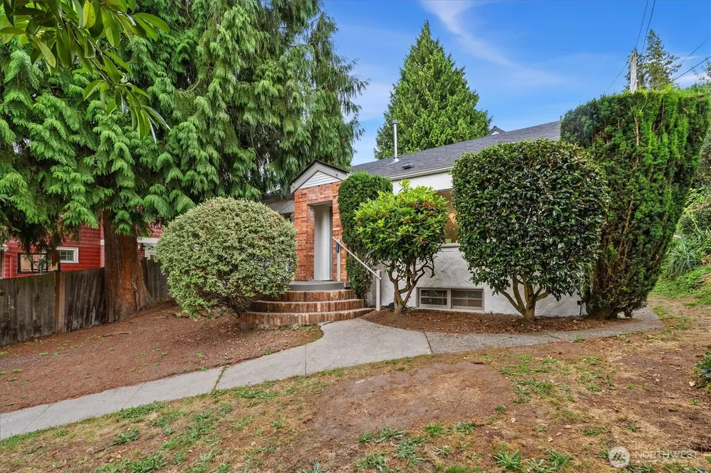 15 Fulton Street Seattle WA 98109