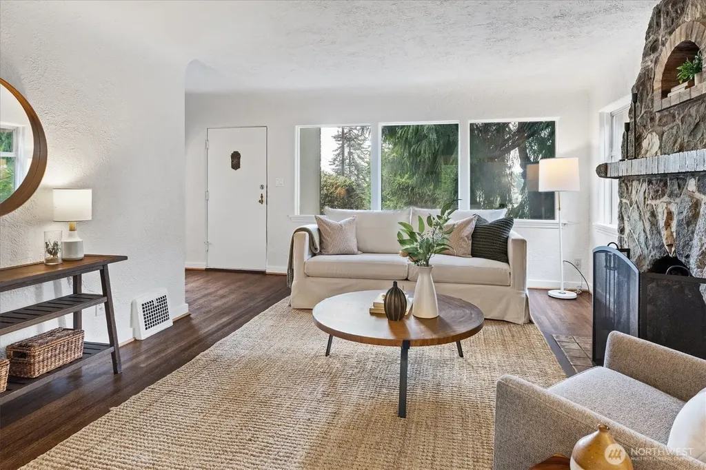 15 Fulton Street Seattle WA 98109