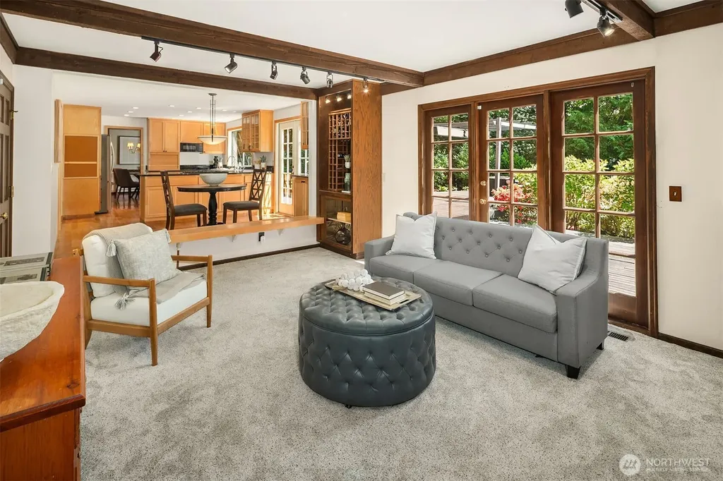 2302 126th Avenue NE Bellevue WA 98005