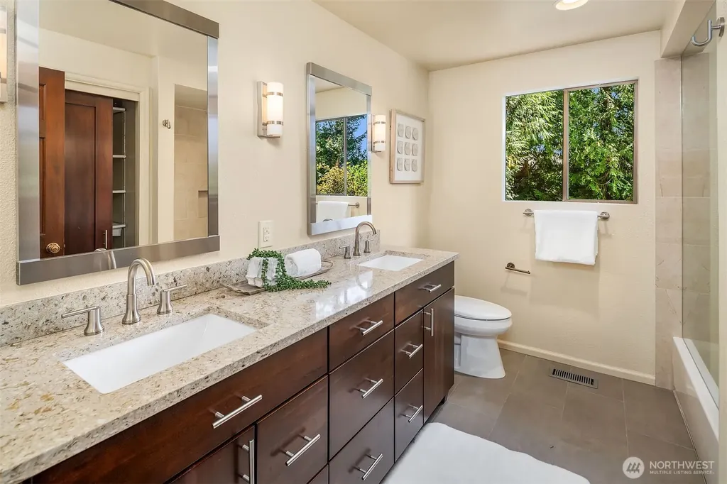 2302 126th Avenue NE Bellevue WA 98005