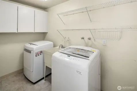 2302 126th Avenue NE Bellevue WA 98005