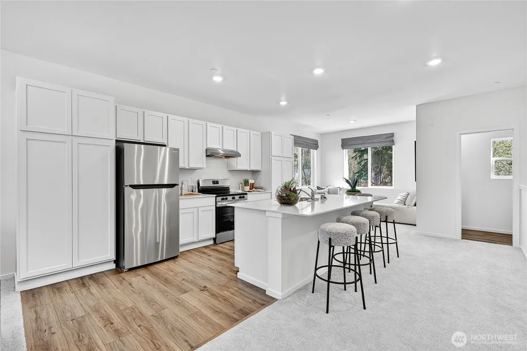 34100 Emerald Ridge Avenue SE Black Diamond WA 98010