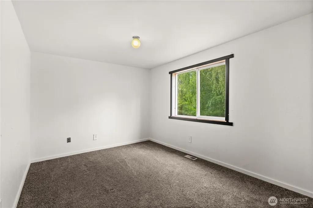 22901 128th Avenue E Graham WA 98338