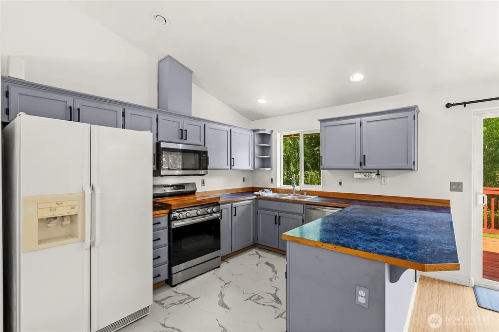 22901 128th Avenue E Graham WA 98338