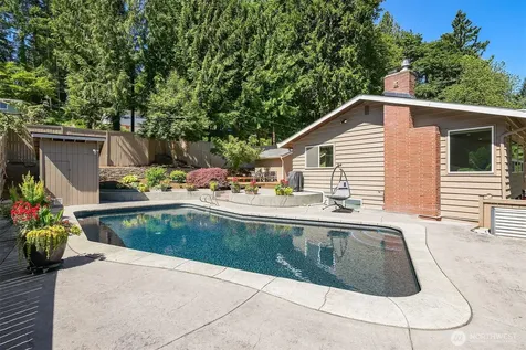 525 Mount Everest Lane SW Issaquah WA 98027