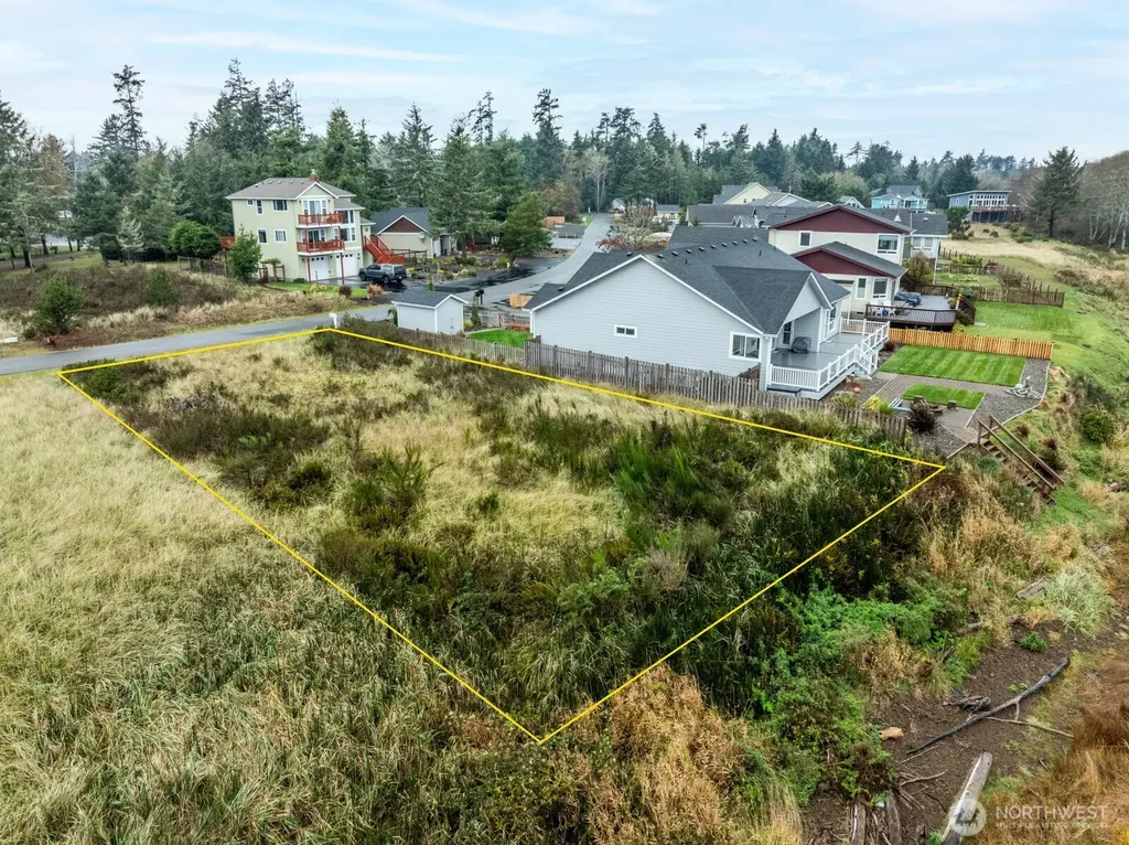 130 Sunrise Avenue SE Ocean Shores WA 98569
