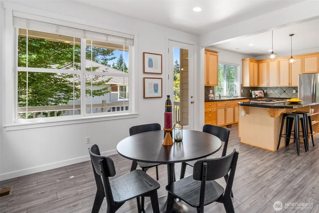 16563 NE 119th Way Redmond WA 98052
