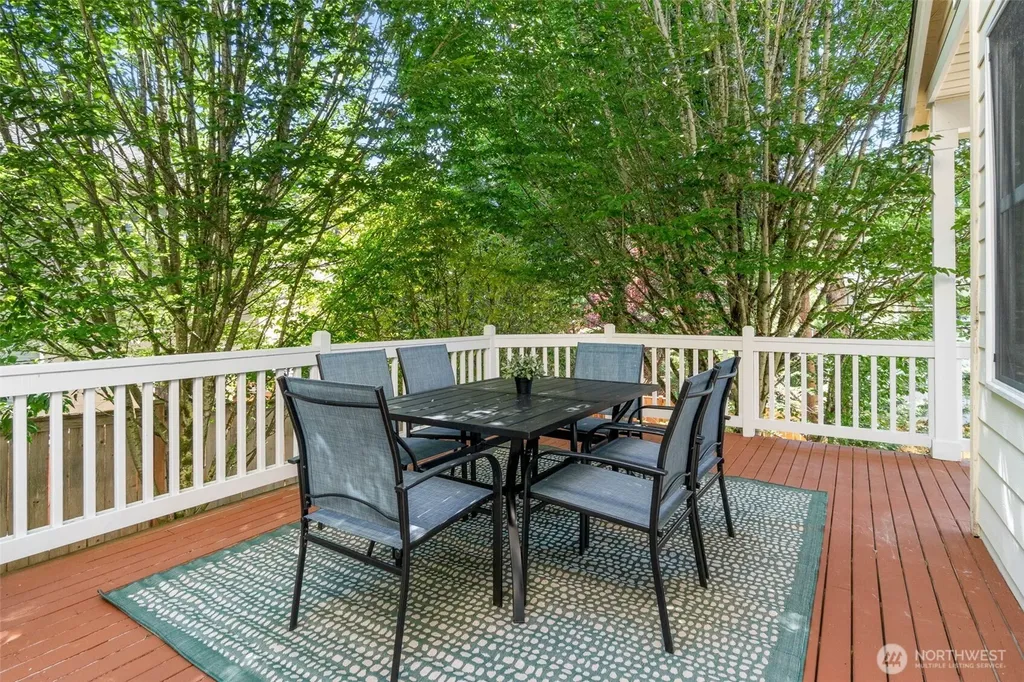 16563 NE 119th Way Redmond WA 98052